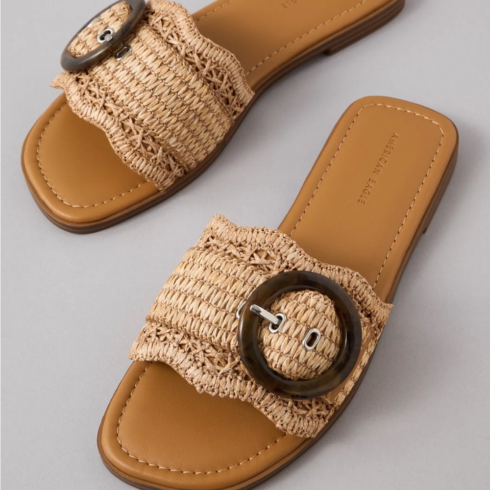 American Eagle sandals